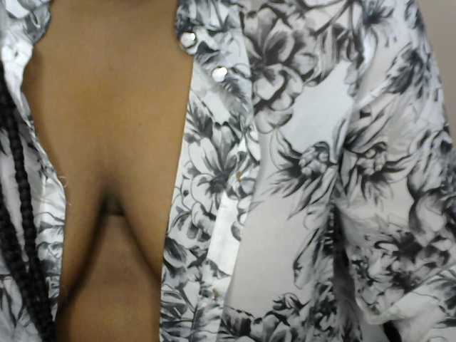 Drippypussy07 live cam on BongaCams