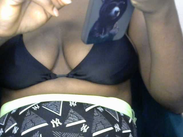 Drippypussy07 live cam on BongaCams