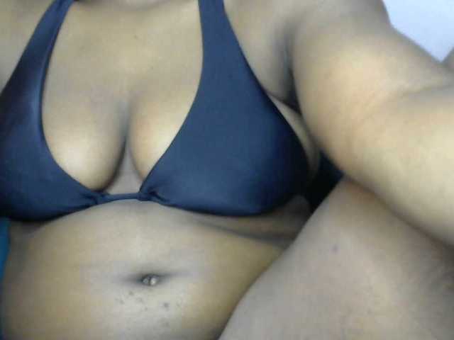 Drippypussy07 live cam on BongaCams