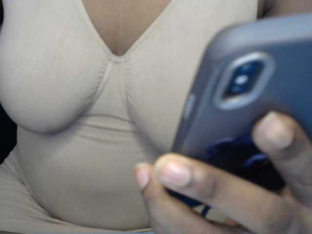 Drippypussy07 live cam on BongaCams