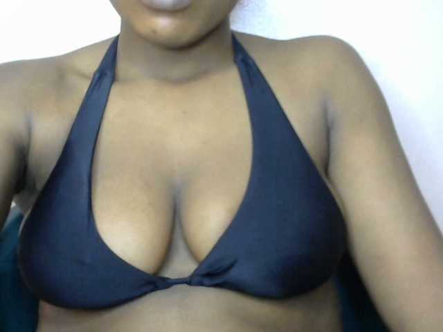 Drippypussy07 live cam on BongaCams
