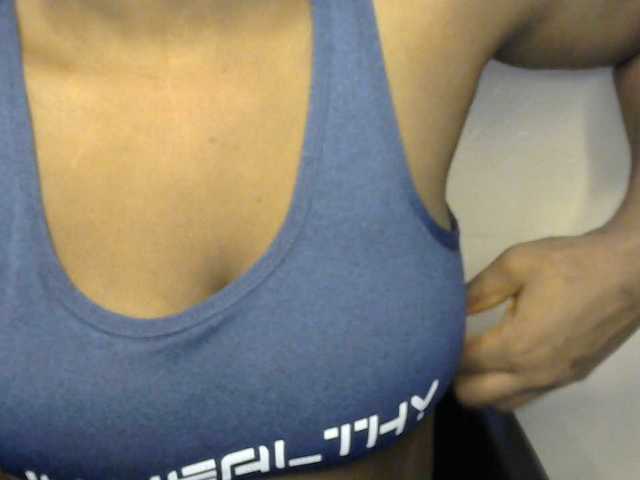 Drippypussy07 live cam on BongaCams
