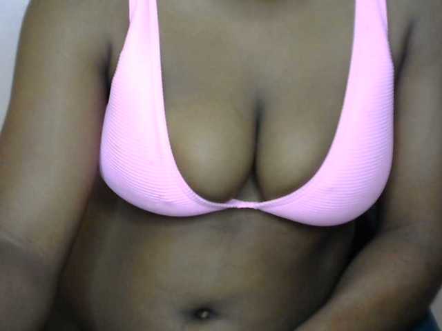 Drippypussy07 live cam on BongaCams