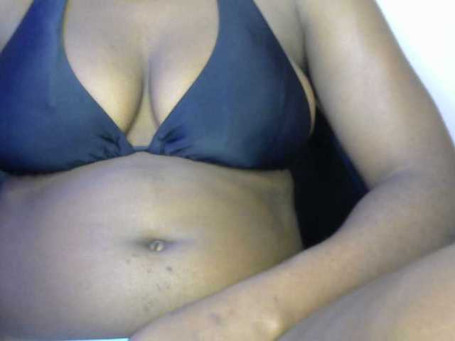 Drippypussy07 live cam on BongaCams