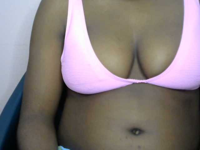 Drippypussy07 live cam on BongaCams