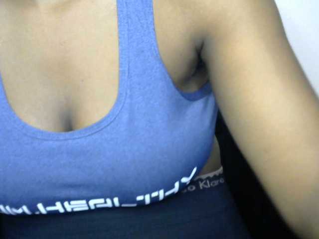 Drippypussy07 live cam on BongaCams