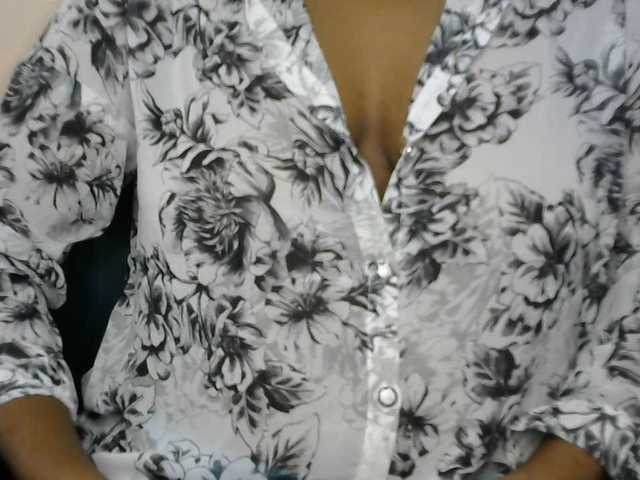Drippypussy07 live cam on BongaCams