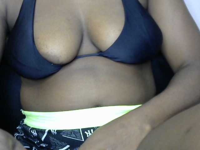 Drippypussy07 live cam on BongaCams
