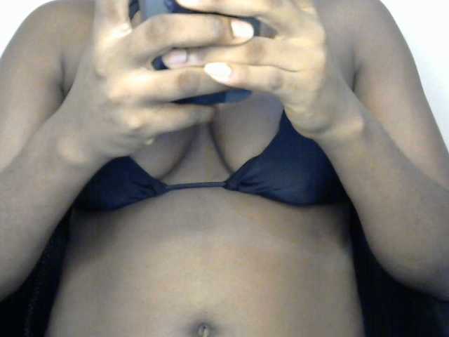 Drippypussy07 live cam on BongaCams