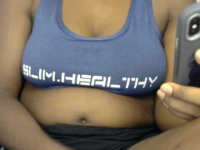 Drippypussy07 live cam on BongaCams