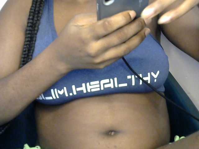Drippypussy07 live cam on BongaCams