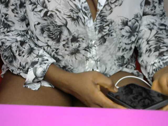 Drippypussy07 live cam on BongaCams