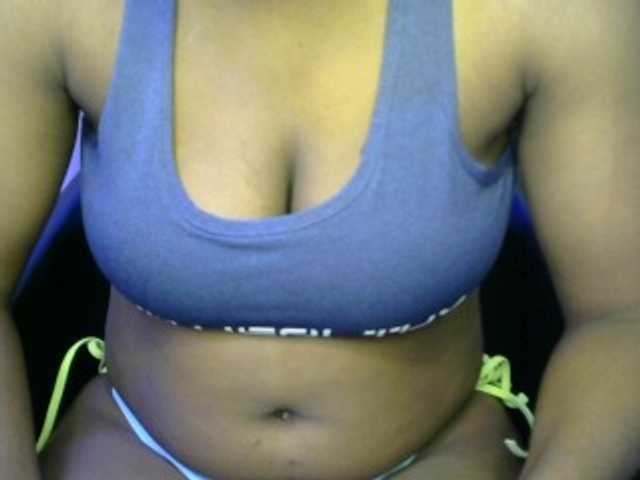 Drippypussy07 live cam on BongaCams