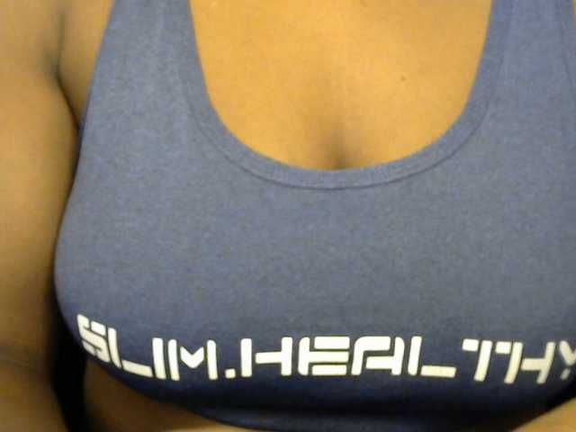 Drippypussy07 live cam on BongaCams