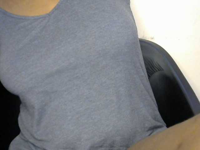 Drippypussy07 live cam on BongaCams