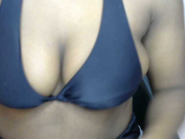 Drippypussy07 live cam on BongaCams
