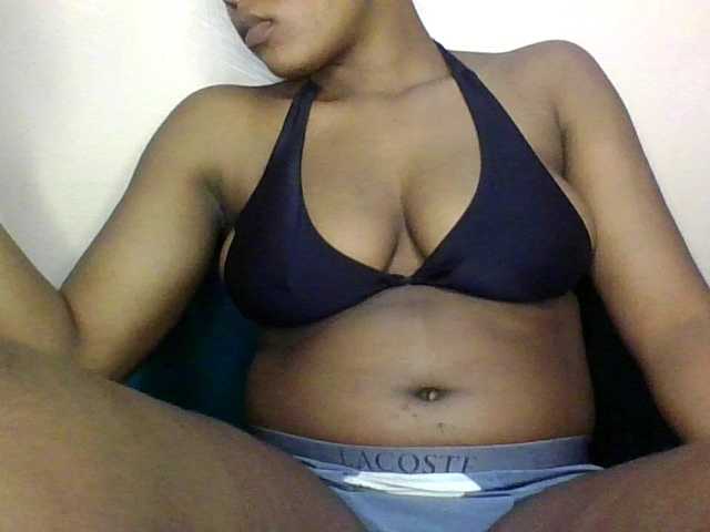Drippypussy07 live cam on BongaCams