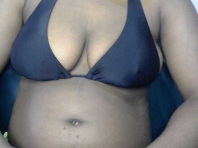 Drippypussy07 live cam on BongaCams
