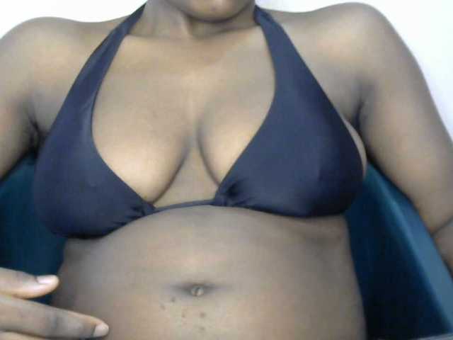 Drippypussy07 live cam on BongaCams