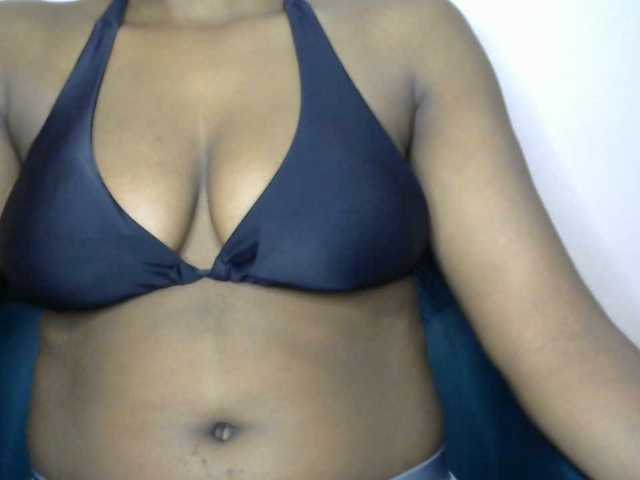 Drippypussy07 live cam on BongaCams