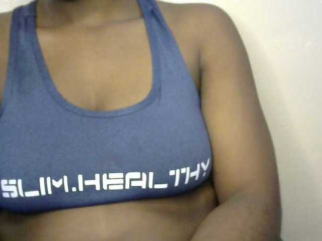 Drippypussy07 live cam on BongaCams