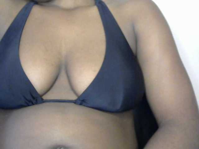 Drippypussy07 live cam on BongaCams