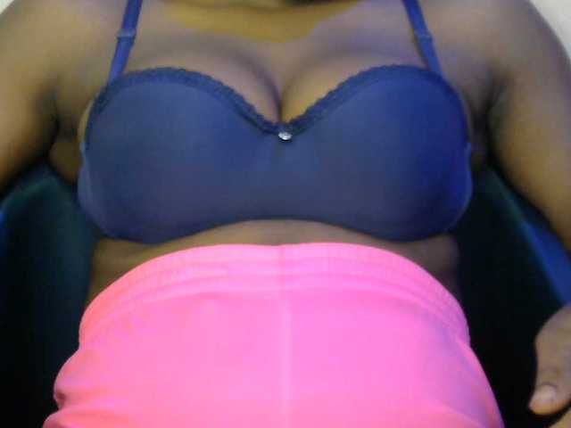 Drippypussy07 live cam on BongaCams