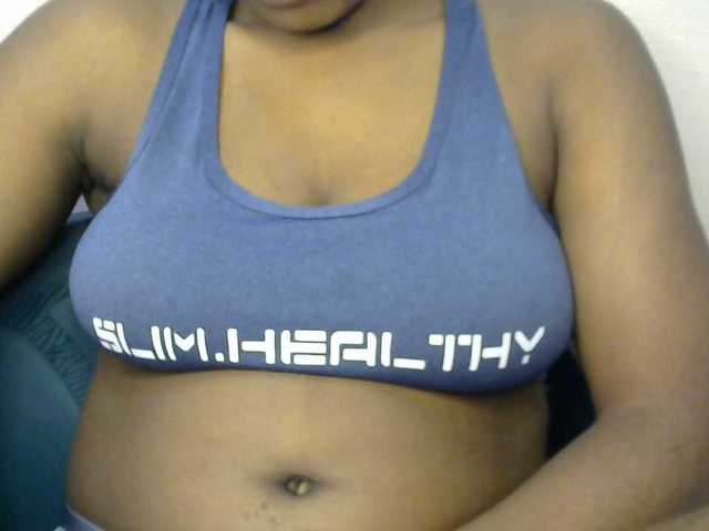 Drippypussy07 live cam on BongaCams