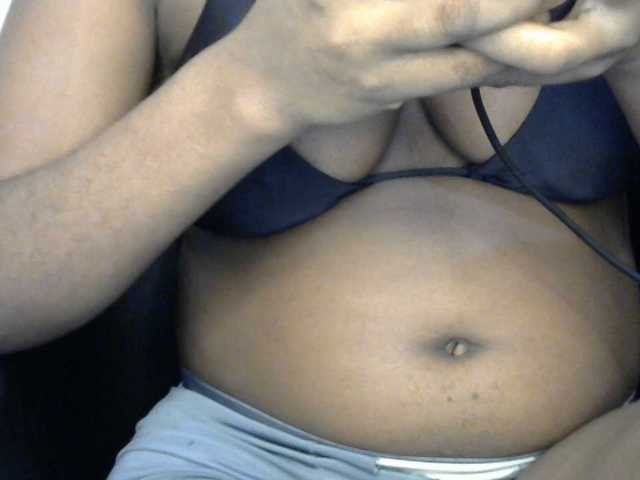 Drippypussy07 live cam on BongaCams