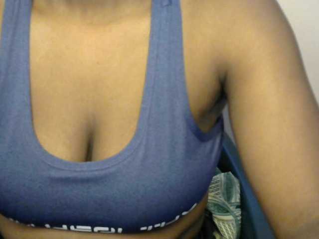 Drippypussy07 live cam on BongaCams