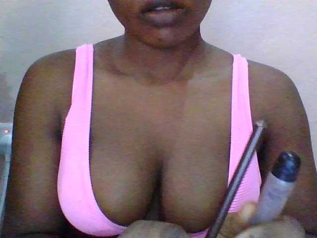 Drippypussy07 live cam on BongaCams