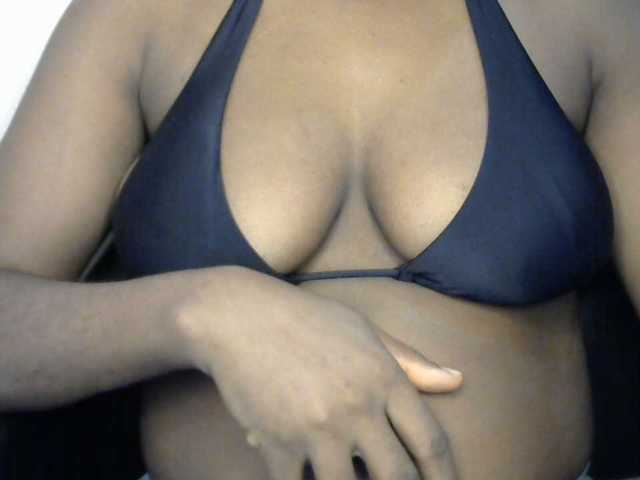 Drippypussy07 live cam on BongaCams