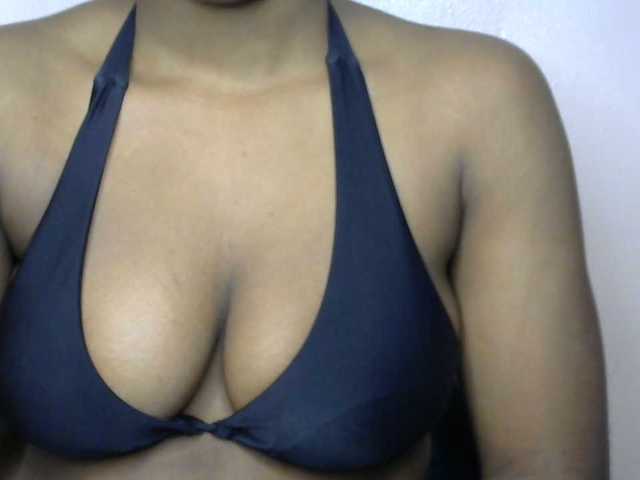 Drippypussy07 live cam on BongaCams