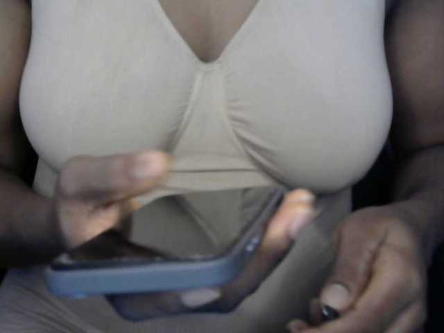 Drippypussy07 live cam on BongaCams