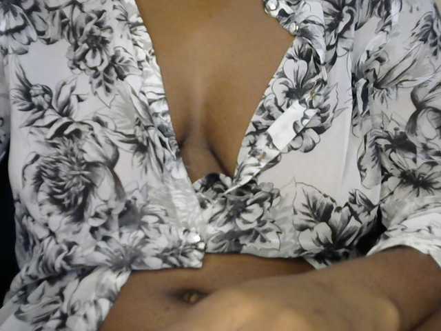Drippypussy07 live cam on BongaCams