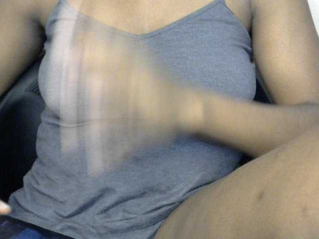 Drippypussy07 live cam on BongaCams