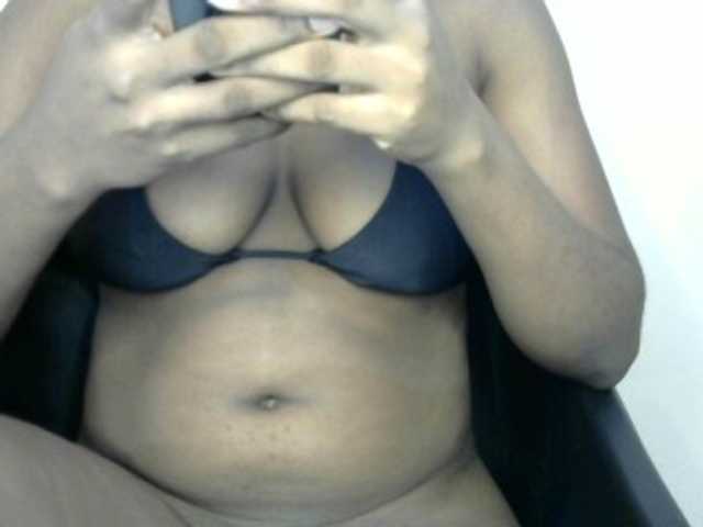 Drippypussy07 live cam on BongaCams