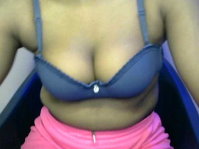 Drippypussy07 live cam on BongaCams