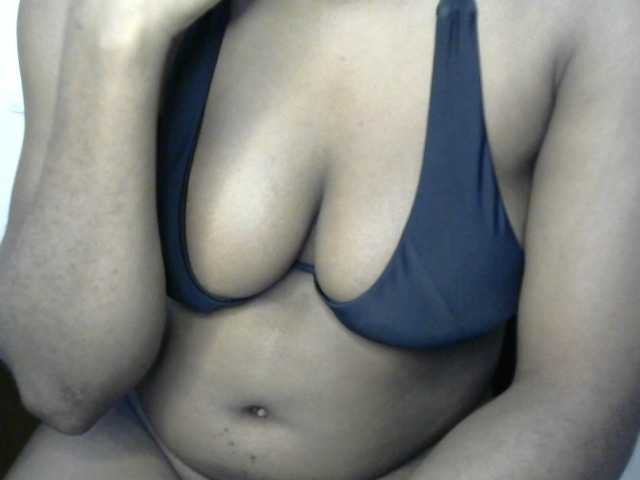 Drippypussy07 live cam on BongaCams