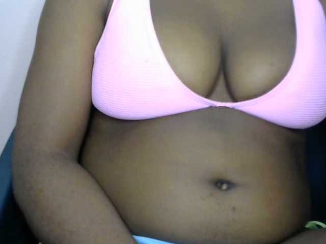 Drippypussy07 live cam on BongaCams