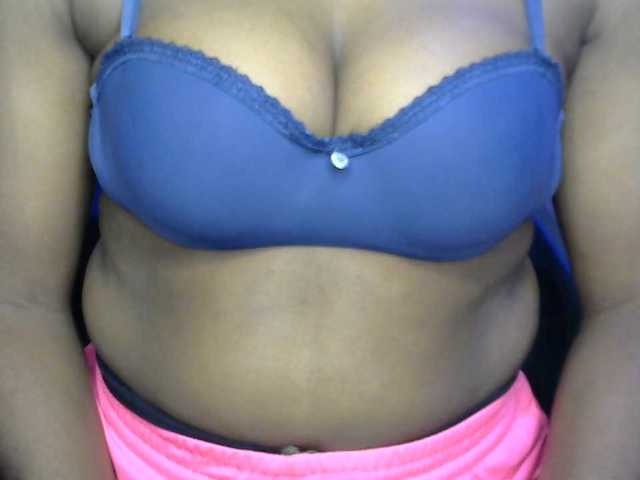 Drippypussy07 live cam on BongaCams