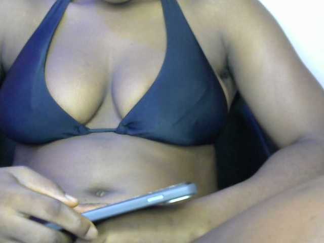 Drippypussy07 live cam on BongaCams