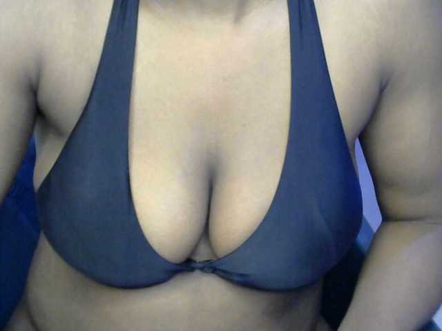 Drippypussy07 live cam on BongaCams