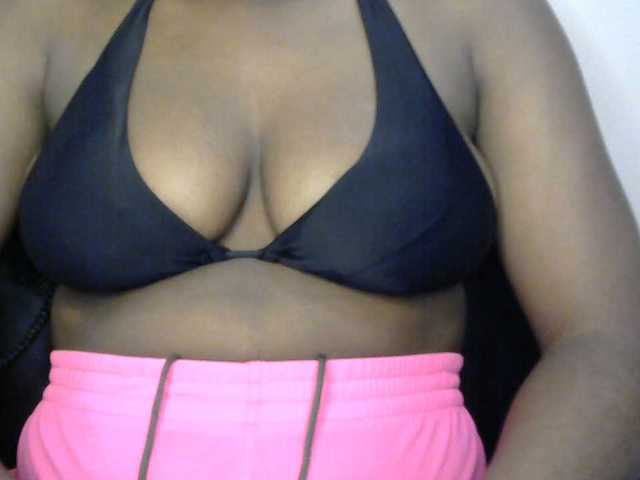 Drippypussy07 live cam on BongaCams