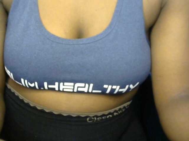 Drippypussy07 live cam on BongaCams