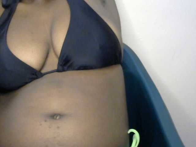 Drippypussy07 live cam on BongaCams