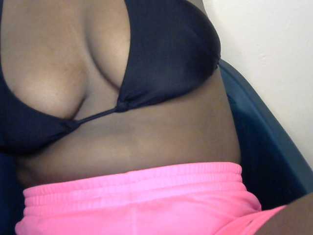 Drippypussy07 live cam on BongaCams