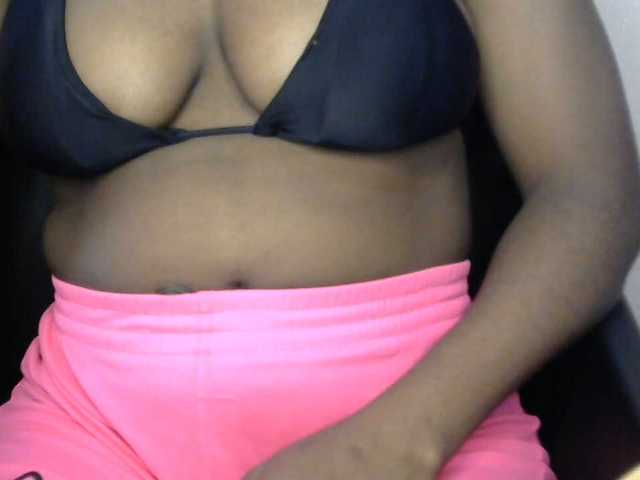 Drippypussy07 live cam on BongaCams