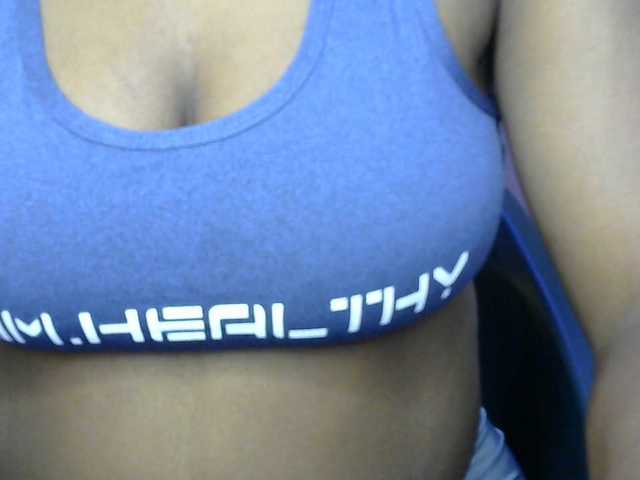 Drippypussy07 live cam on BongaCams