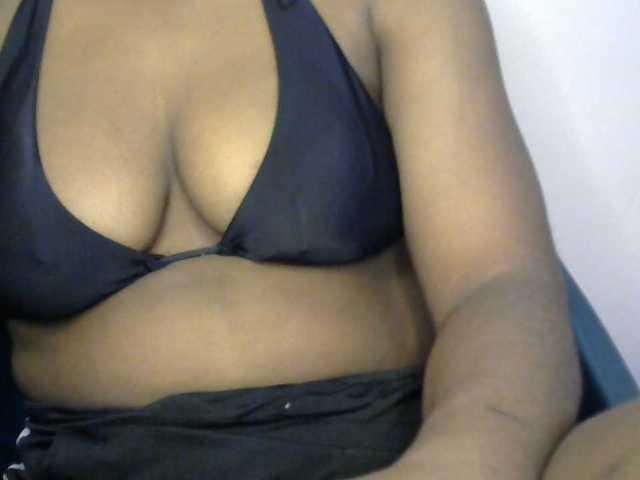 Drippypussy07 live cam on BongaCams